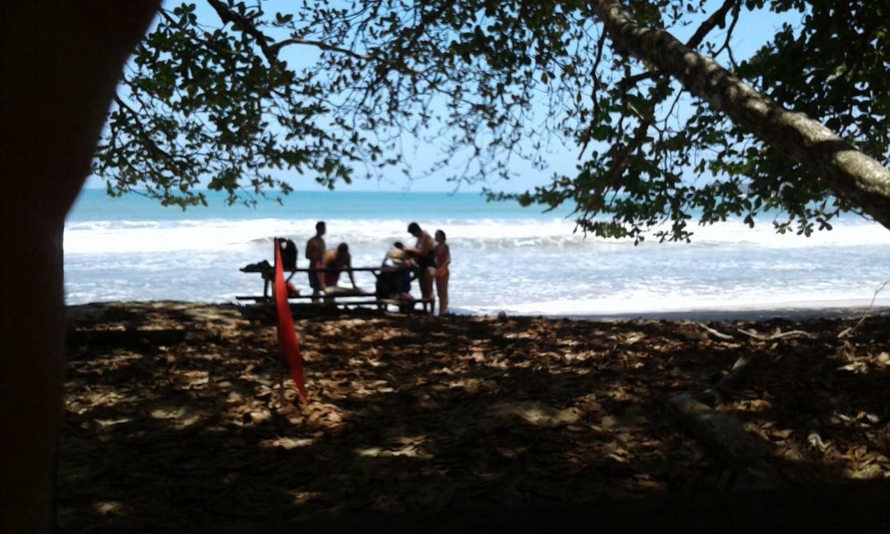 Hotel Casa Conley Del Mar Puerto Viejo de Talamanca Kültér fotó